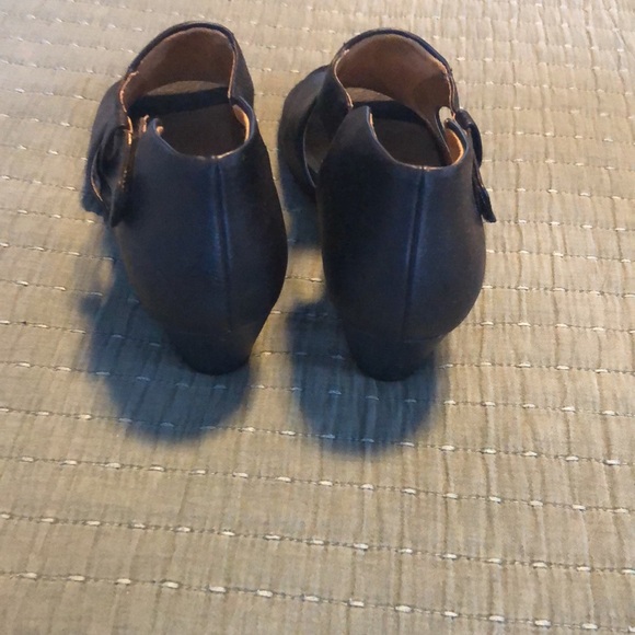 NATURAL SOUL SHOES- BLACK & TAN - Picture 7 of 16
